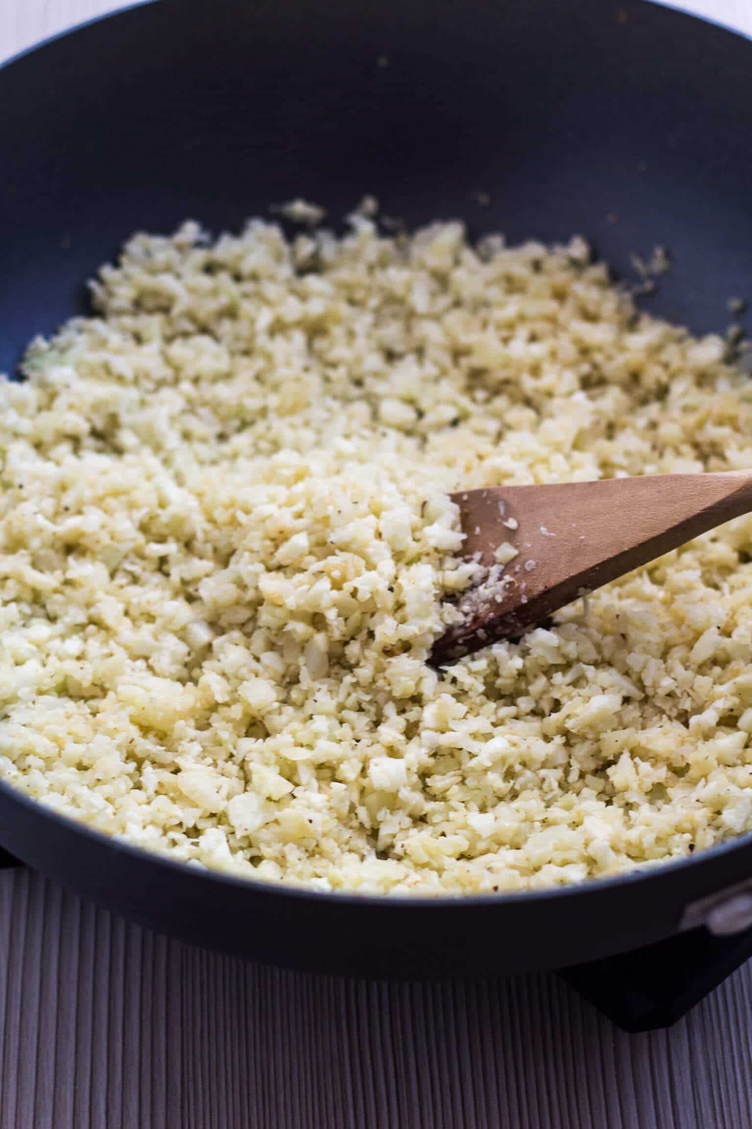 How to make cauliflower rice - Cooking method